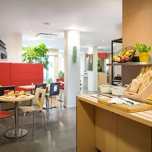 Ibis Gare De Lyon Reuilly 3*, Paris France
