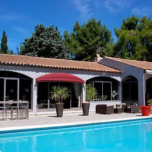 Hotel Les Mazets Des Roches Tarascon