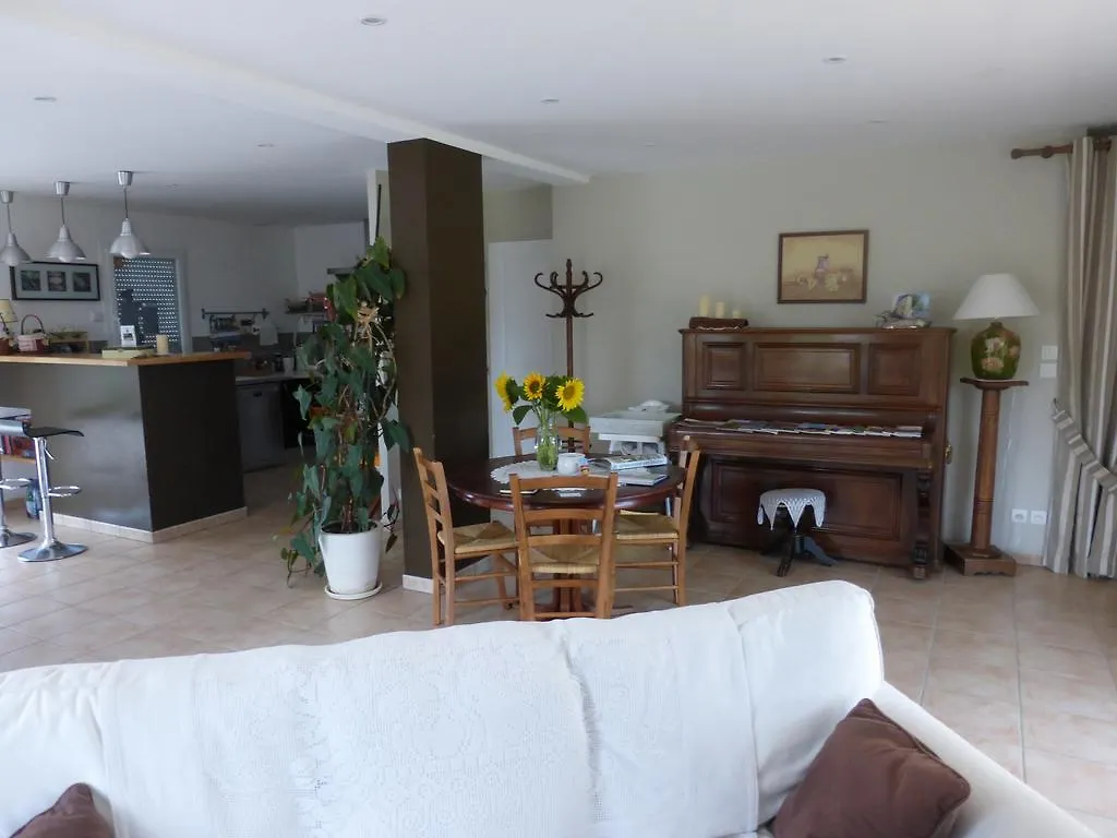 La Bergerie Bed and Breakfast Pollionnay 3*,  Frankrijk