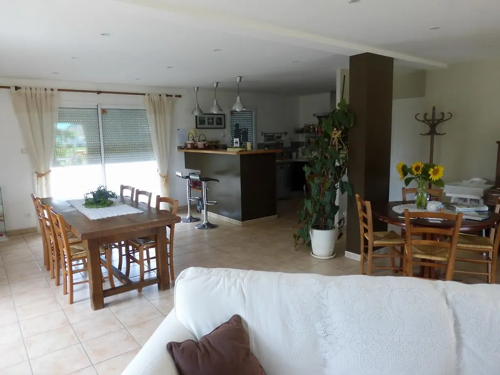 *** Bed & Breakfast La Bergerie Bed and Breakfast Pollionnay Frankrijk