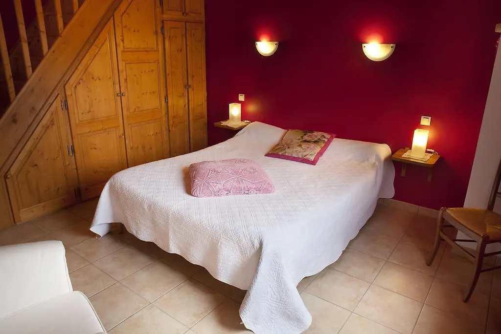 La Bergerie Bed and Breakfast Pollionnay Bed & Breakfast